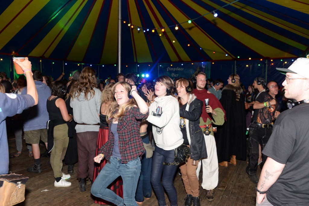 ../Images/Castlefest 2017 Silent disco zaterdag 009.jpg